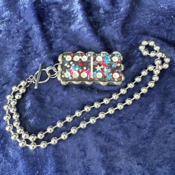 5/$25 Patriotic 10 Domino Necklace - Picture 2 of 8